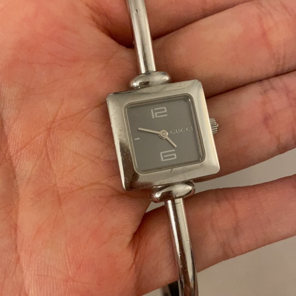 Gucci original bracelet watch - Picture 2 of 3